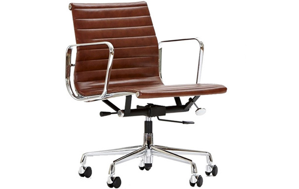 Photograph of Eames Style EA117 Aluminium Chair with castors and arms